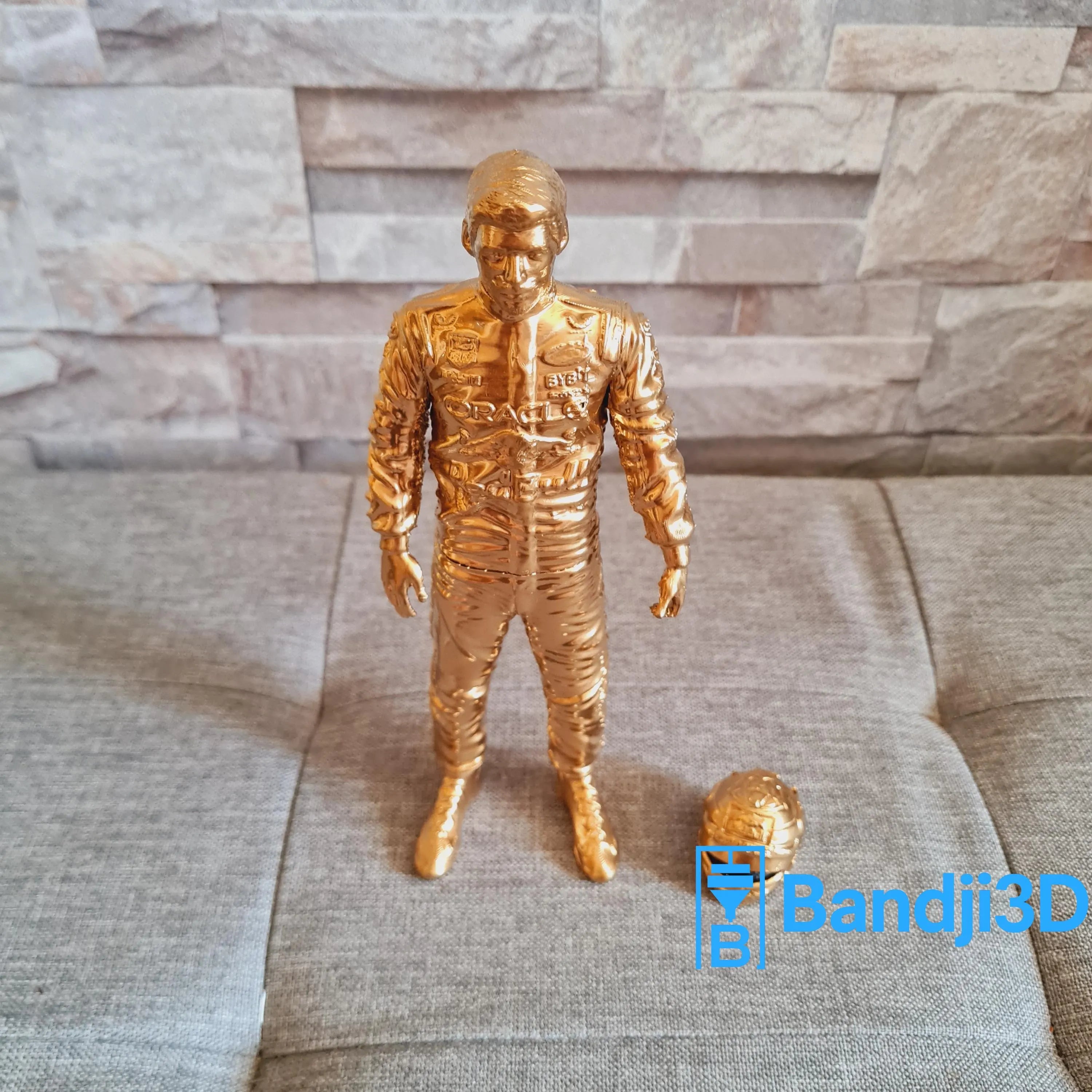 Figurine pilote de course F1 Max Verstappen – Statue impression 3D peinte à la main avec socle – Collection sport automobile