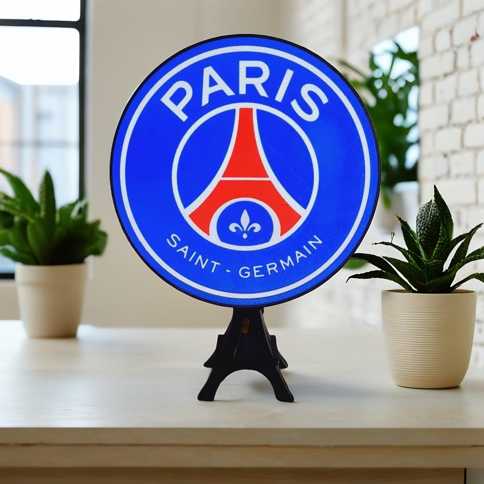 Logo lumineux LED personnalisable PSG – Télécommande & Application smartphone – Déco gaming room, bureau, bar ou cadeau unique