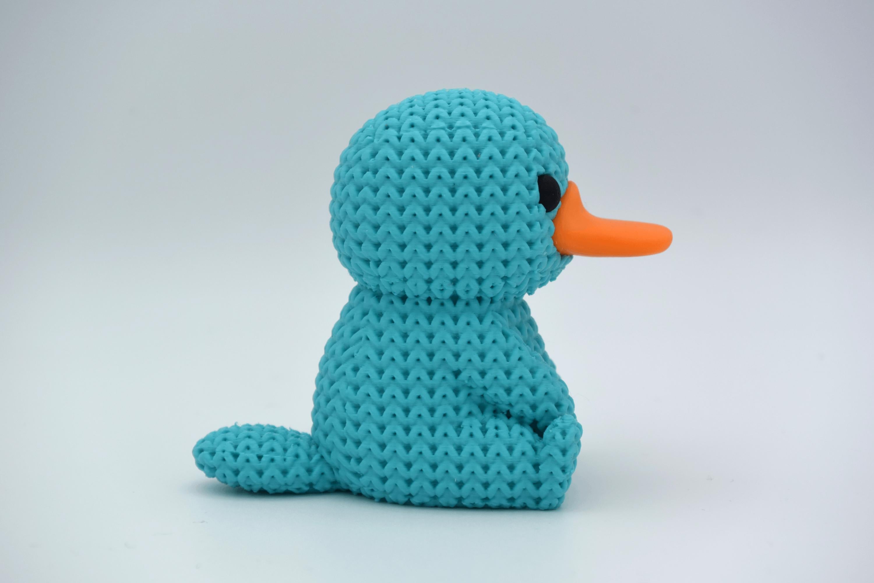 Figurine ornithorynque tricot 3D • Sculpture artisanale rare • Cadeau original • 3 tailles et 14 couleurs