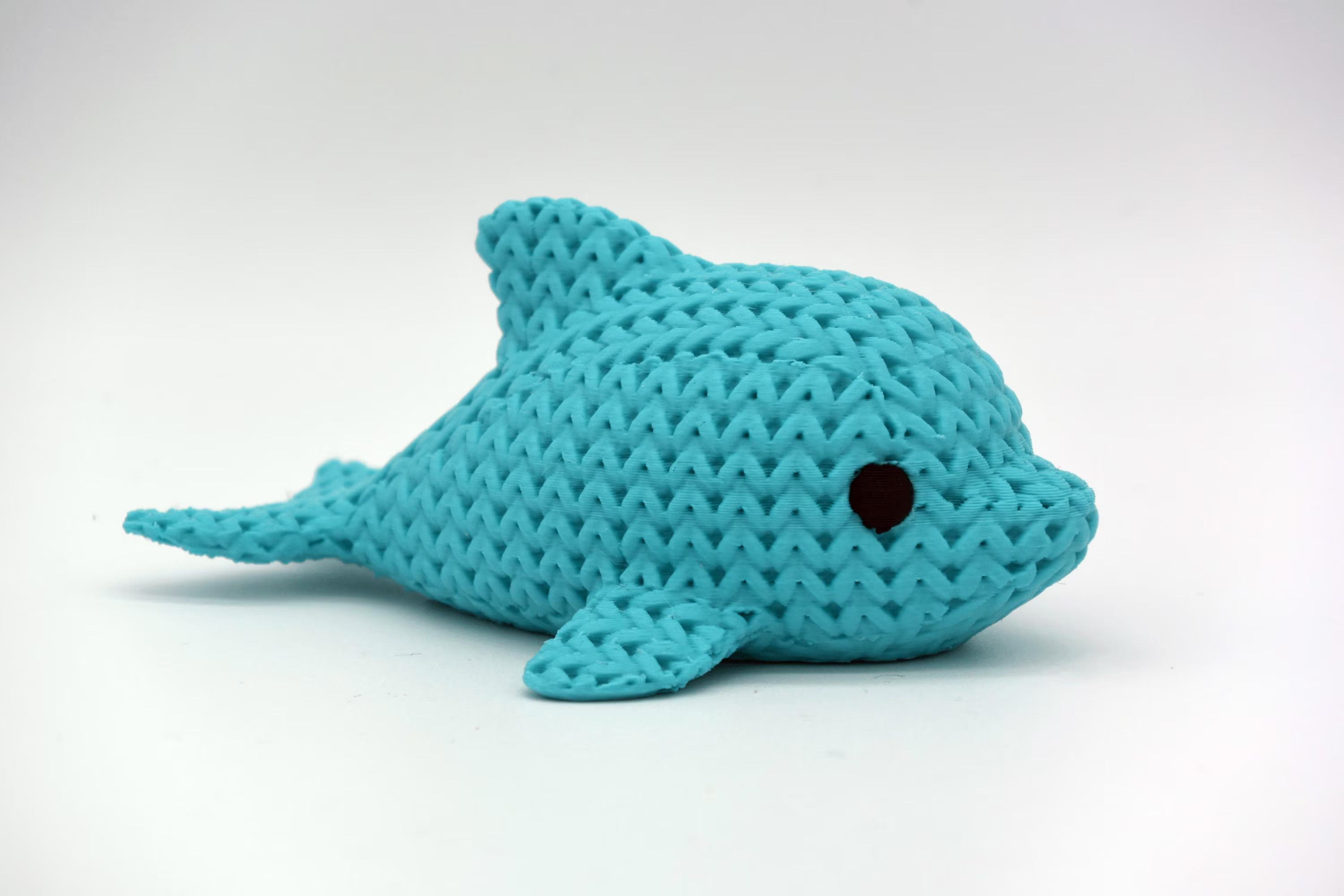 Figurine dauphin tricot 3D • Sculpture artisanale marine • Déco mignonne • 3 tailles et 14 couleurs