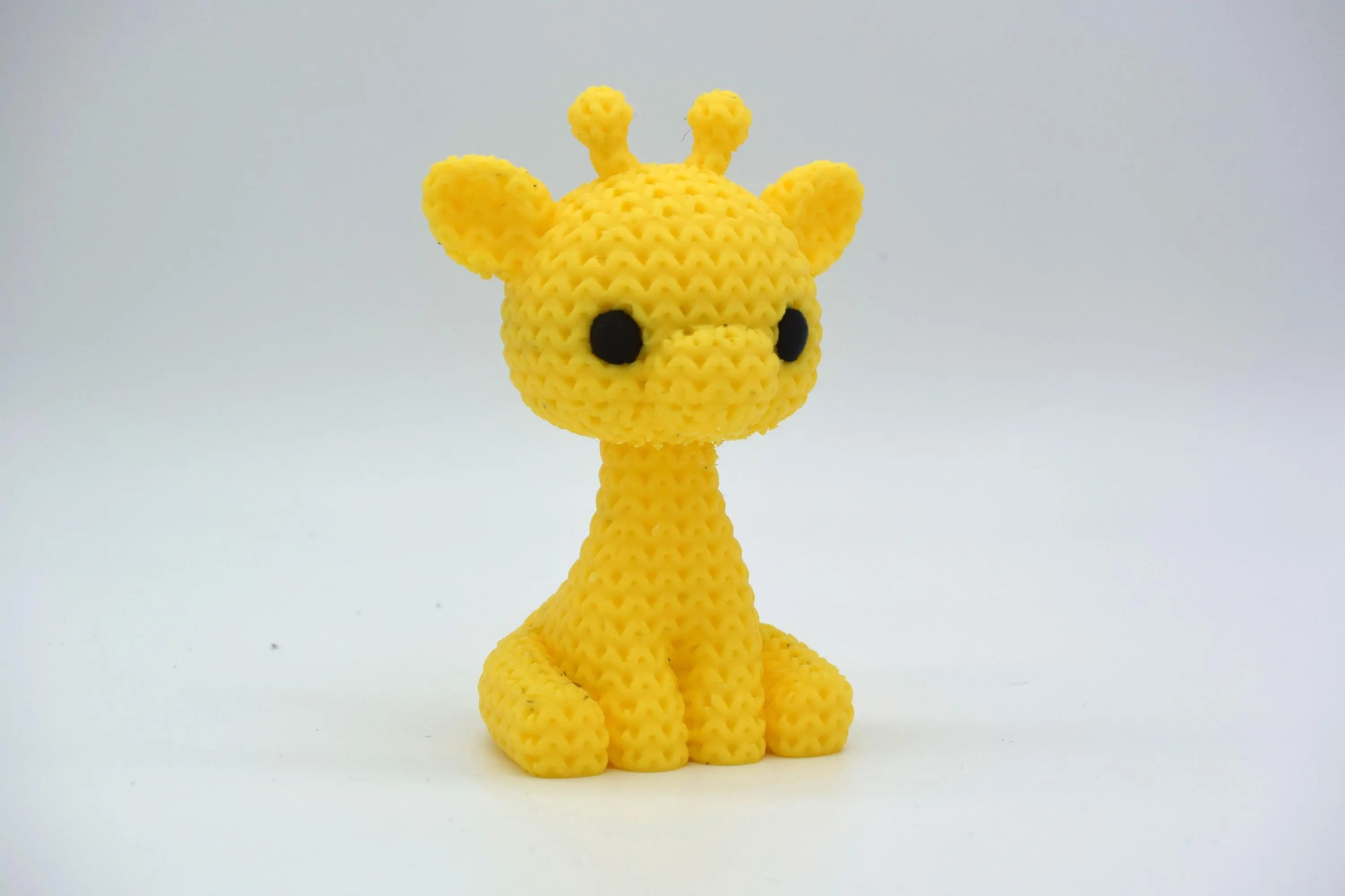 Figurine girafe tricot 3D • Sculpture artisanale • Déco safari • 3 tailles et 14 couleurs