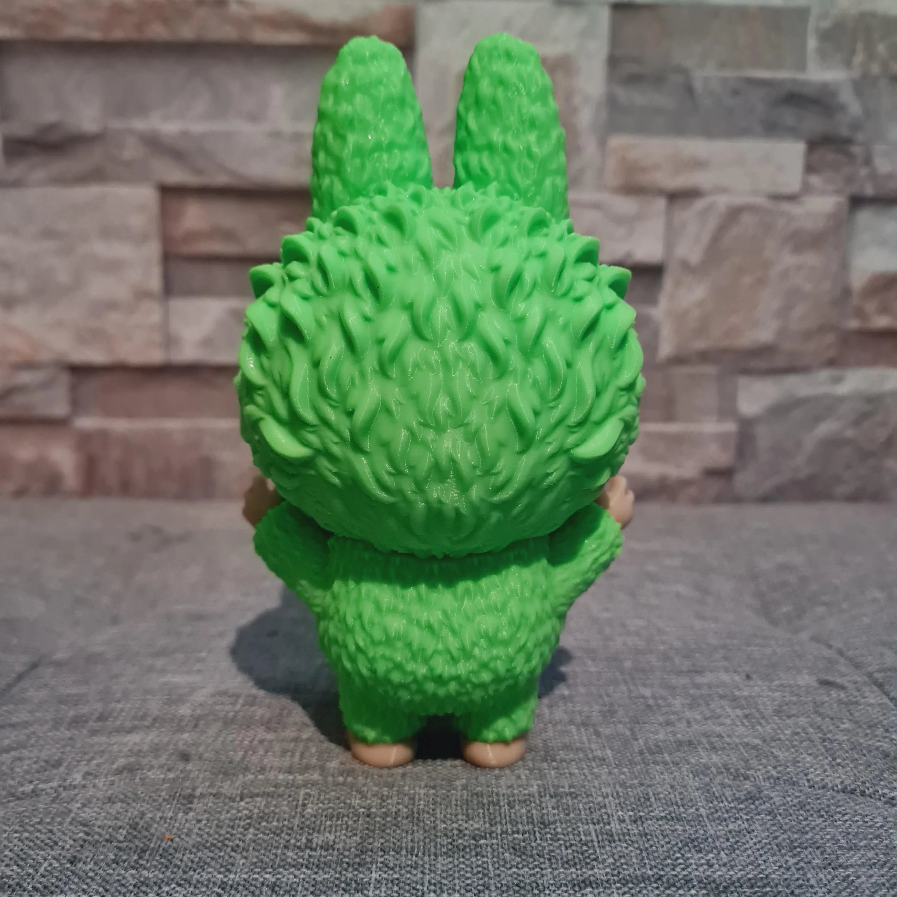 Figurine inspirée de l’univers Labubu 15 cm – Yeux Amovibles – Impression 3D – Couleurs Personnalisables – Objet de Collection