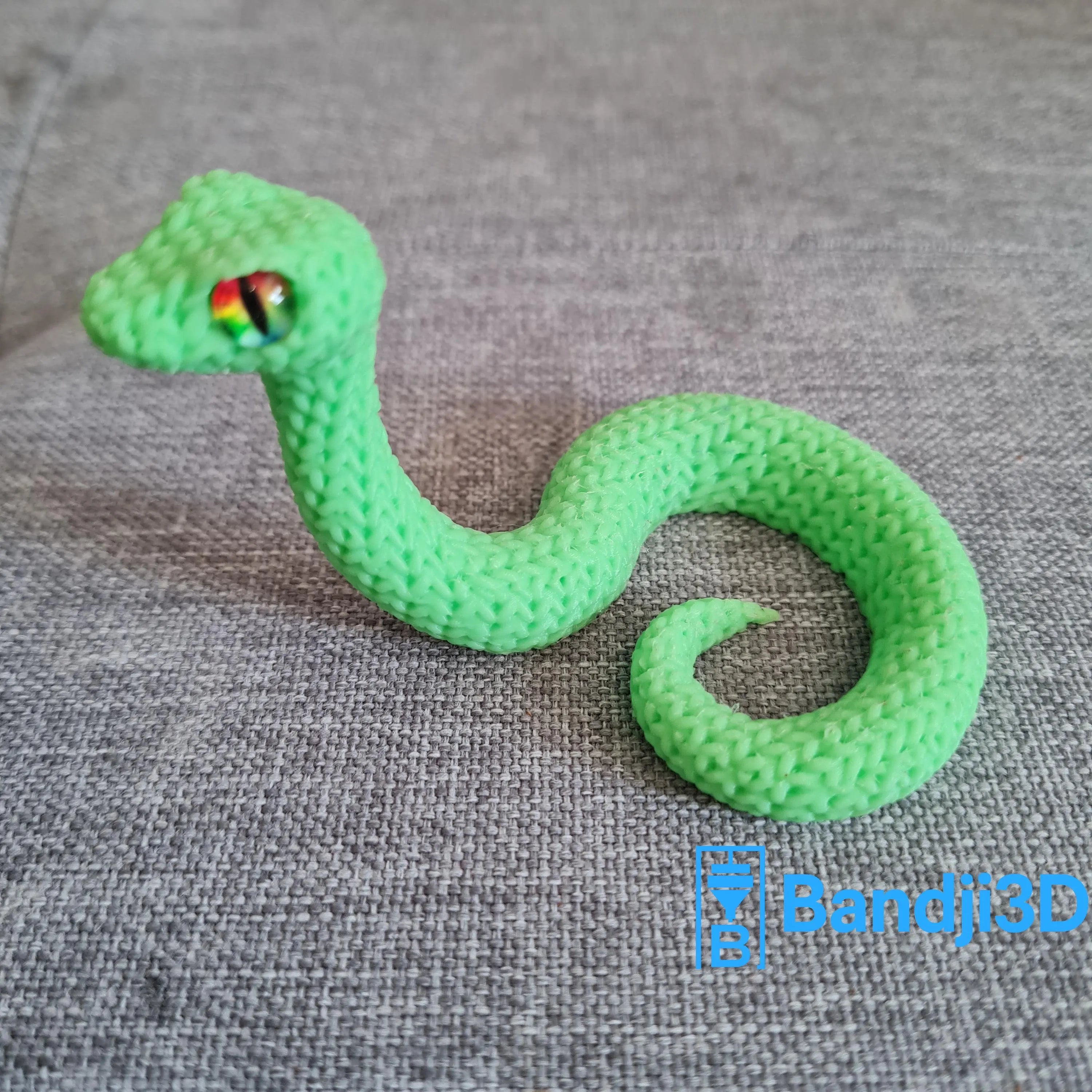 Figurine serpent tricot 3D • Sculpture artisanale • Déco exotique • 3 tailles et 14 couleurs