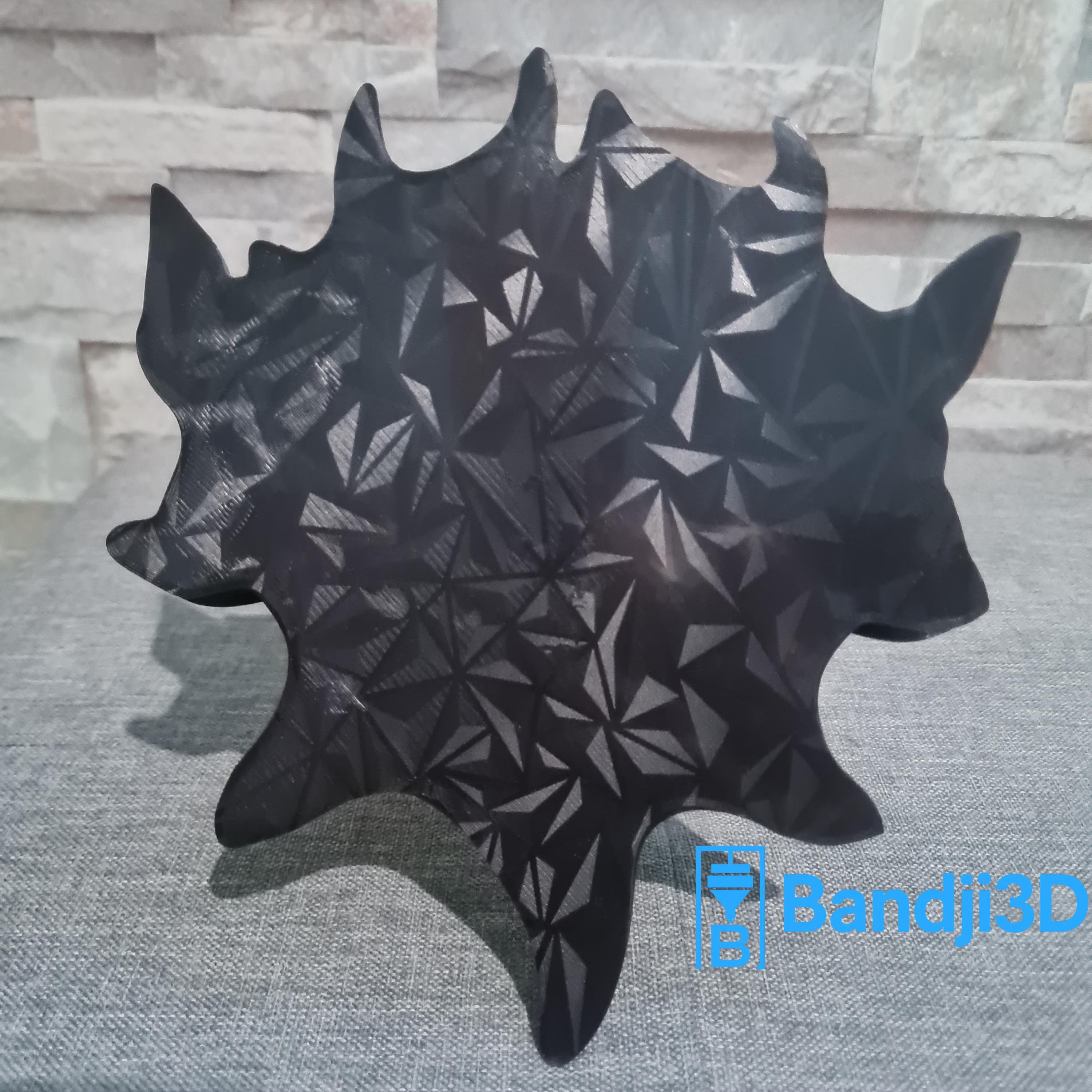Figurine inspirée de l’univers Bugs Bunny Style Batman – 30 cm – Couleur Personnalisable – Décoration Geek Pop Culture Impression 3D
