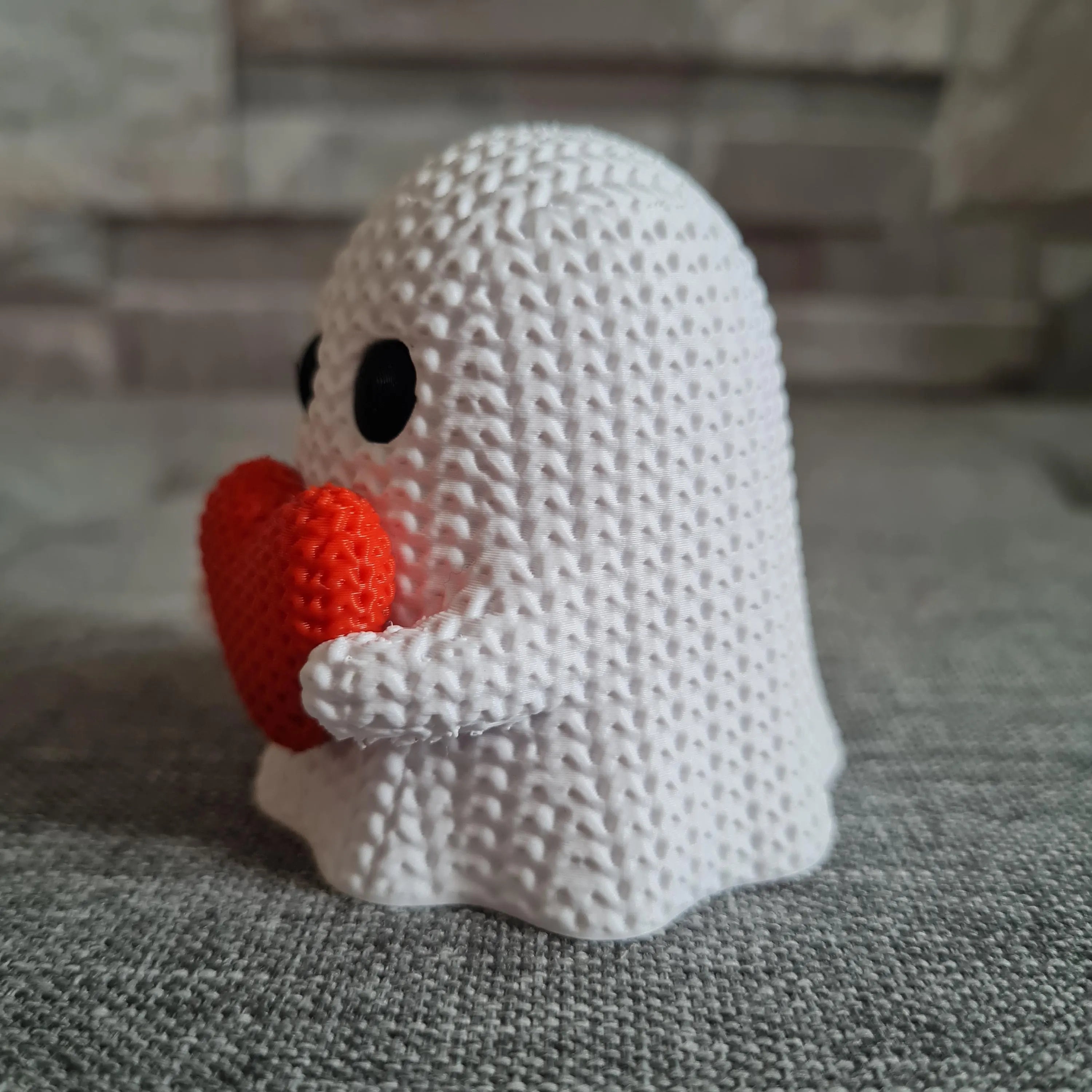 Décoration fantôme effet tricot – Halloween et Saint-Valentin – Figurine 3D