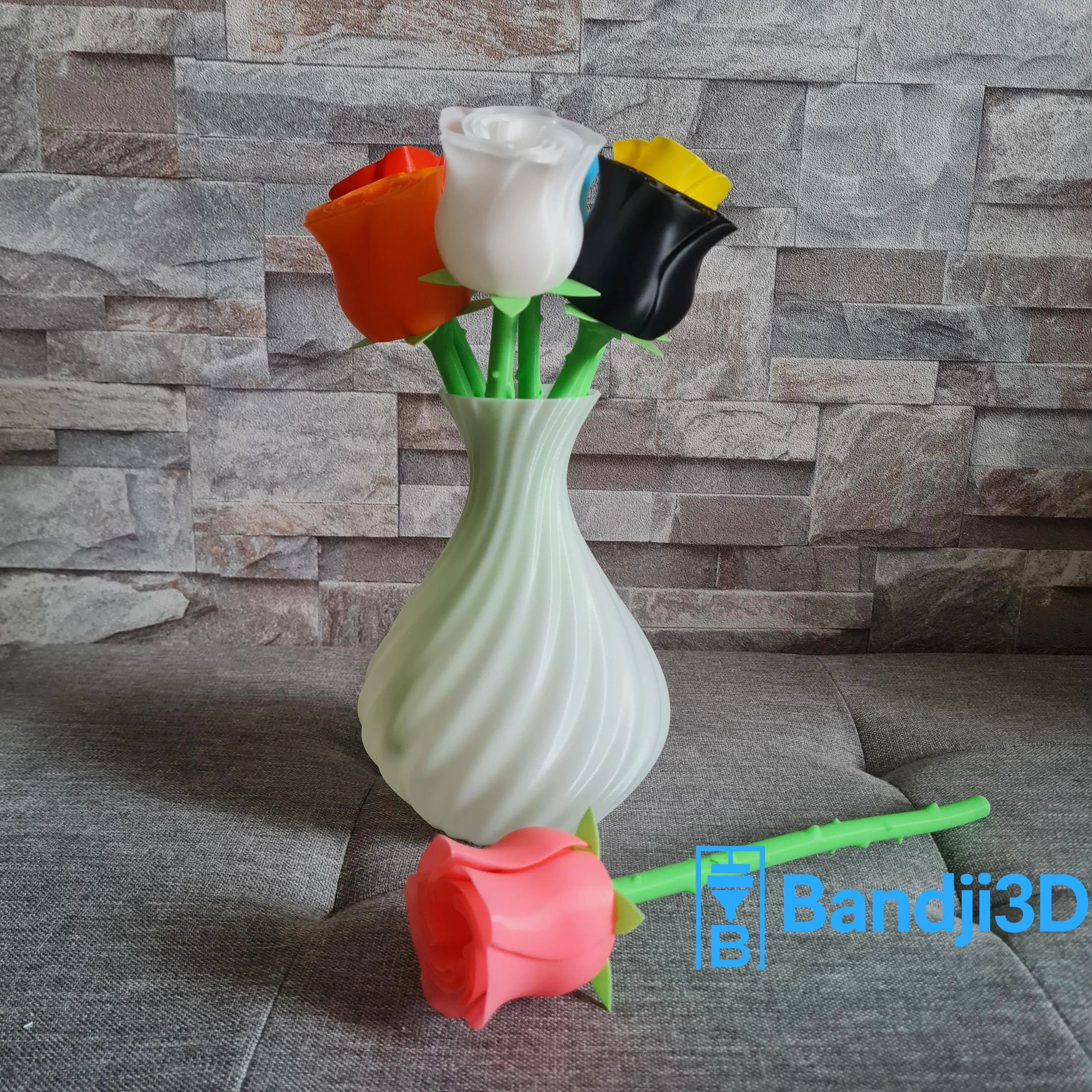Rose en Impression 3D – À l’Unité ou en Bouquet avec Vase – Cadeau Original & Déco Durable