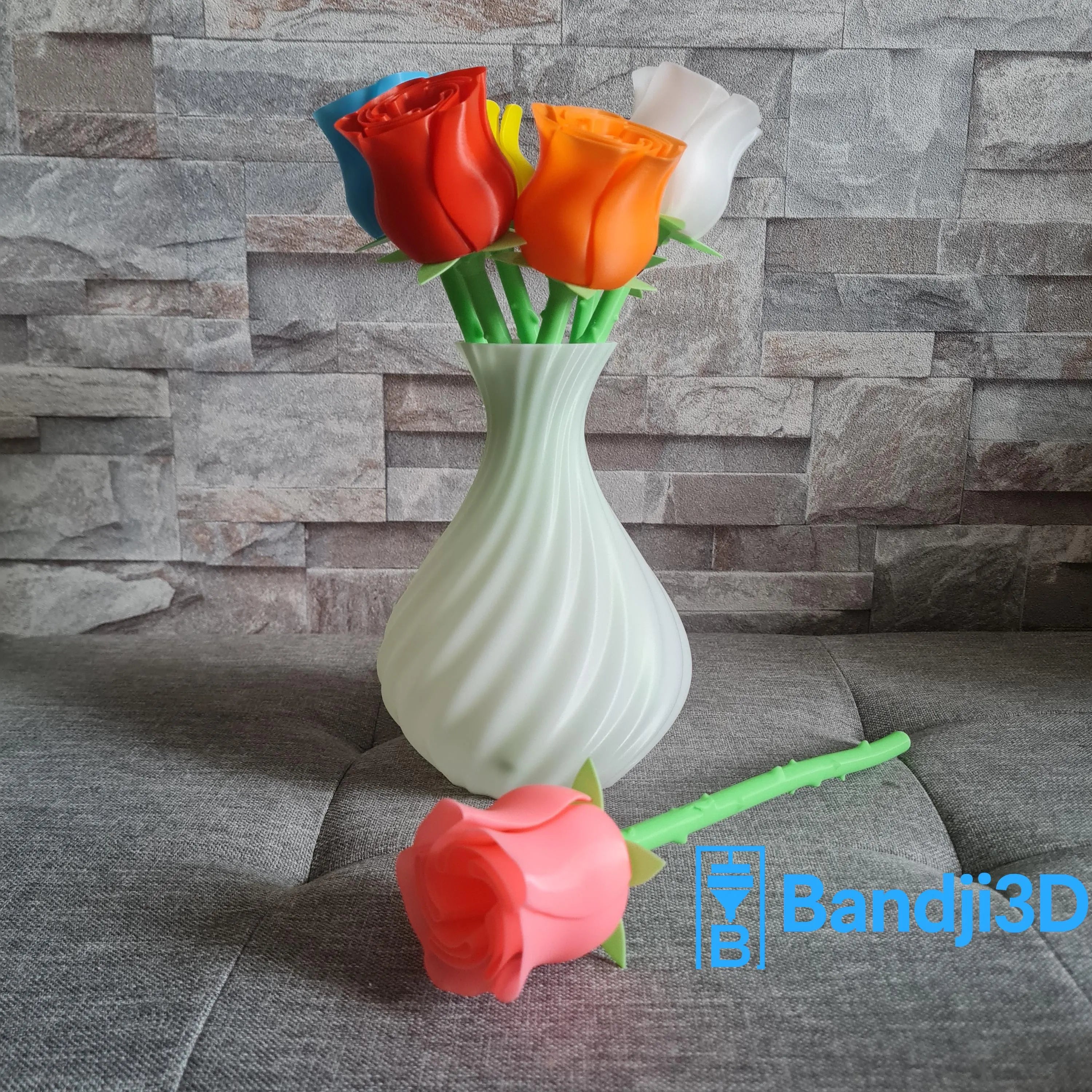 Rose en Impression 3D – À l’Unité ou en Bouquet avec Vase – Cadeau Original & Déco Durable