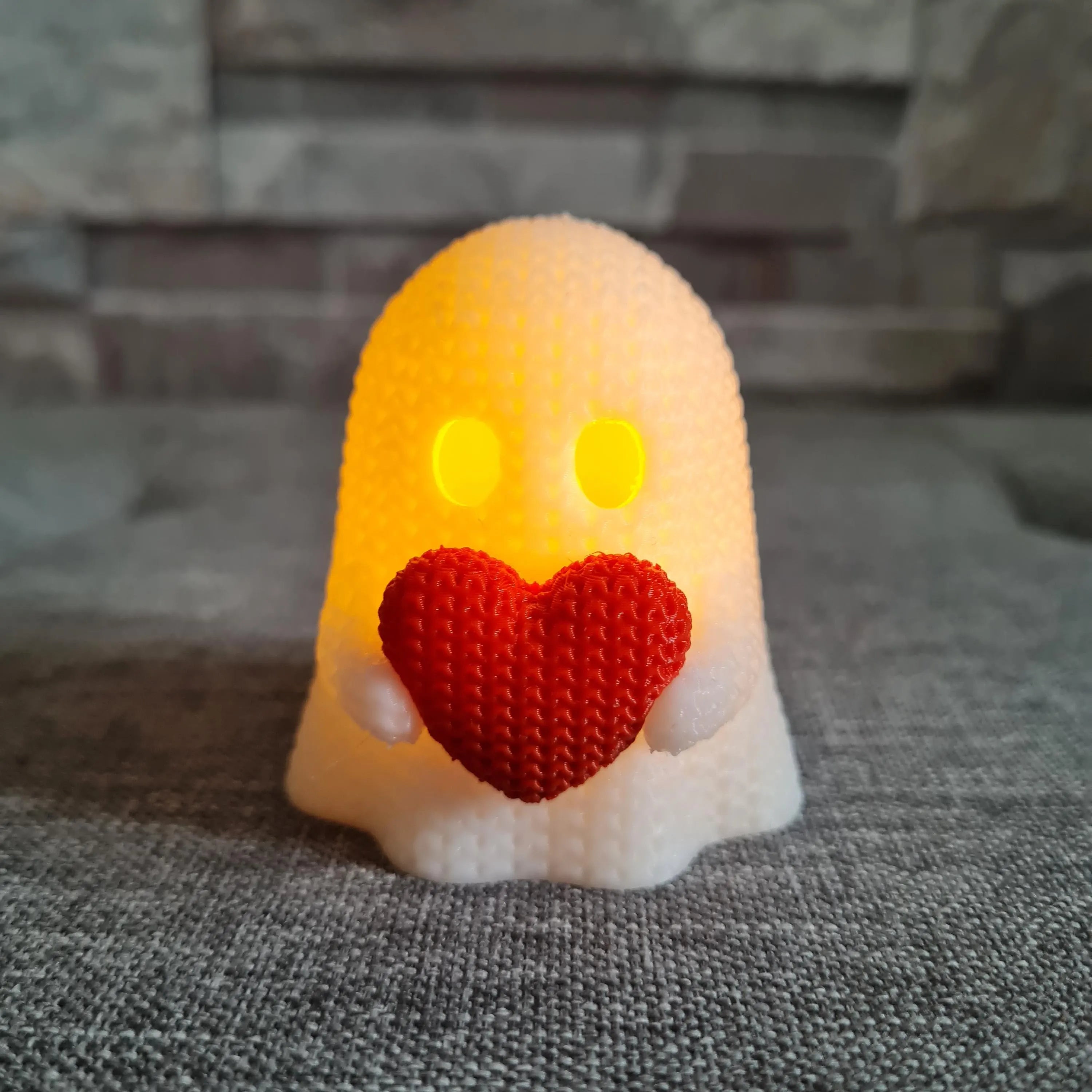 Fantôme effet tricot avec cœur – Photophore Halloween / Saint-Valentin – Impression 3D