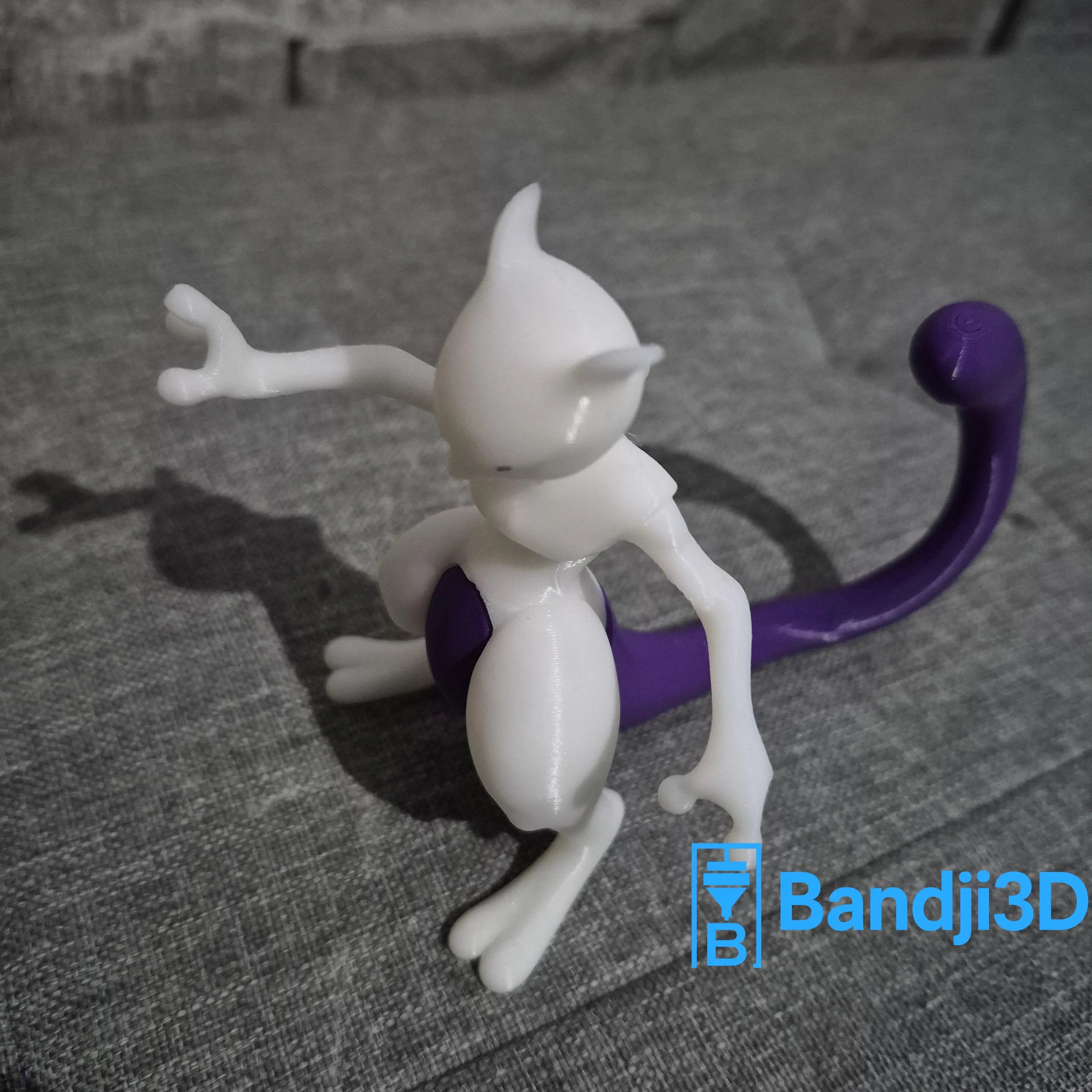 Figurine inspirée de Mewtwo – Impression 3D personnalisée