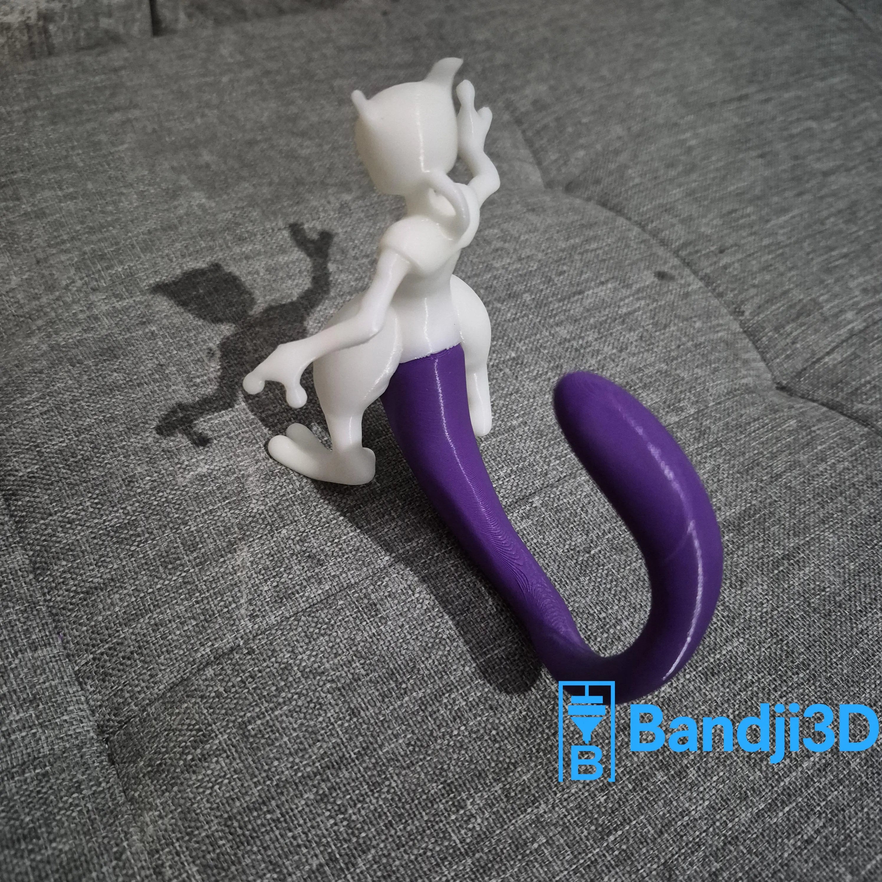 Figurine inspirée de Mewtwo – Impression 3D personnalisée