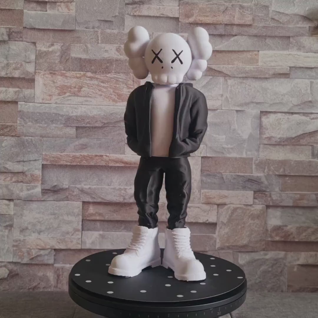 Sculpture inspirée de l’univers KAWS – Art déco moderne – Figurine collector – Décoration chic pour maison & bureau – Cadeau idéal