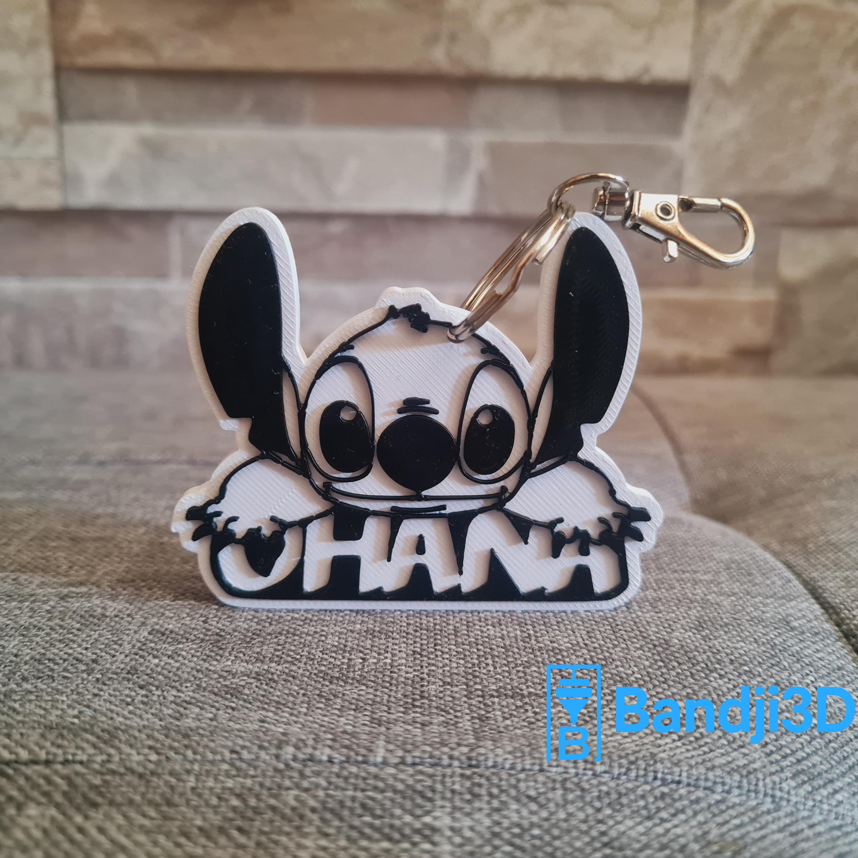 Porte-clés Stitch personnalisé – Accessoire mignon avec prénom gravé – Cadeau fan Disney
