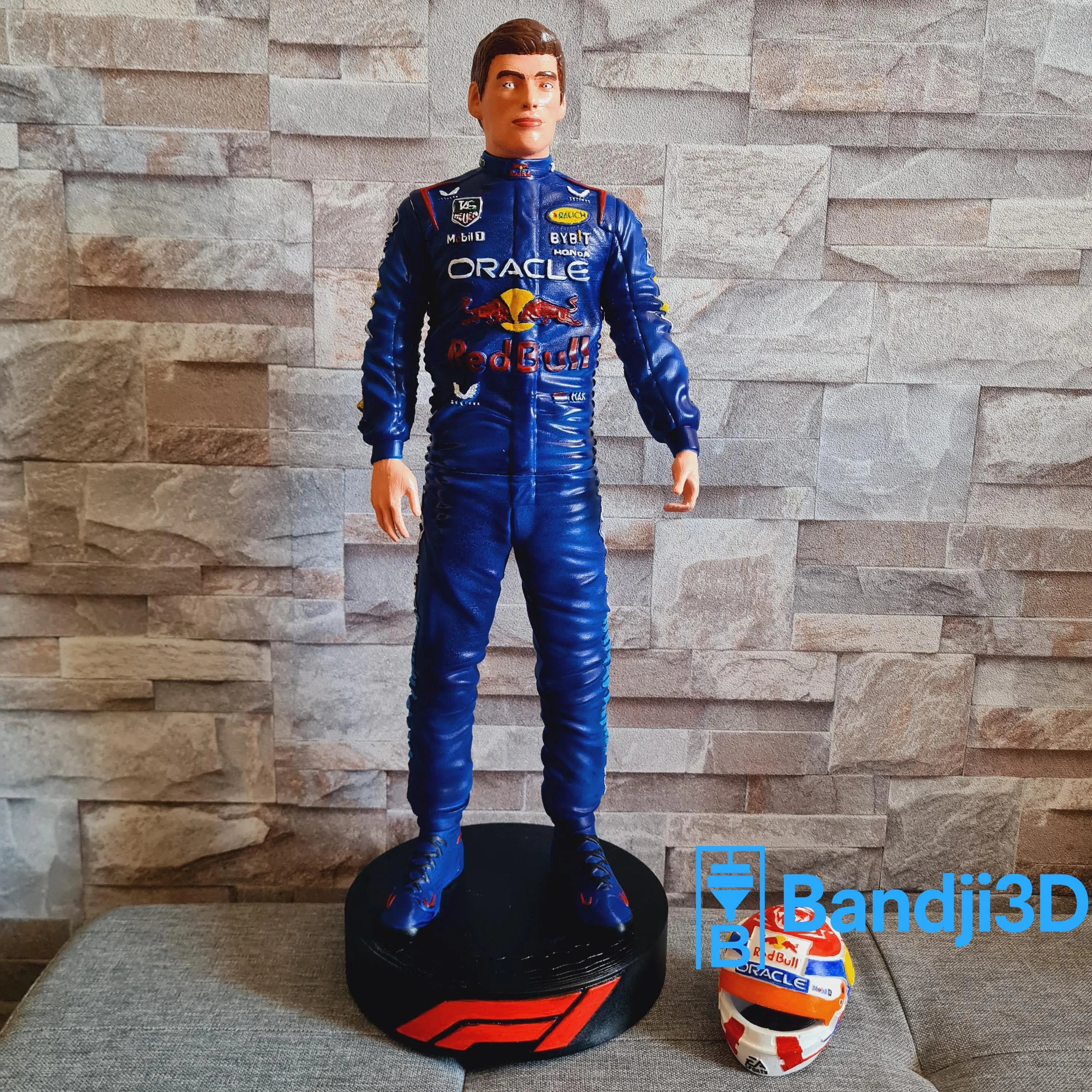 Figurine pilote de course F1 Max Verstappen – Statue impression 3D peinte à la main avec socle – Collection sport automobile
