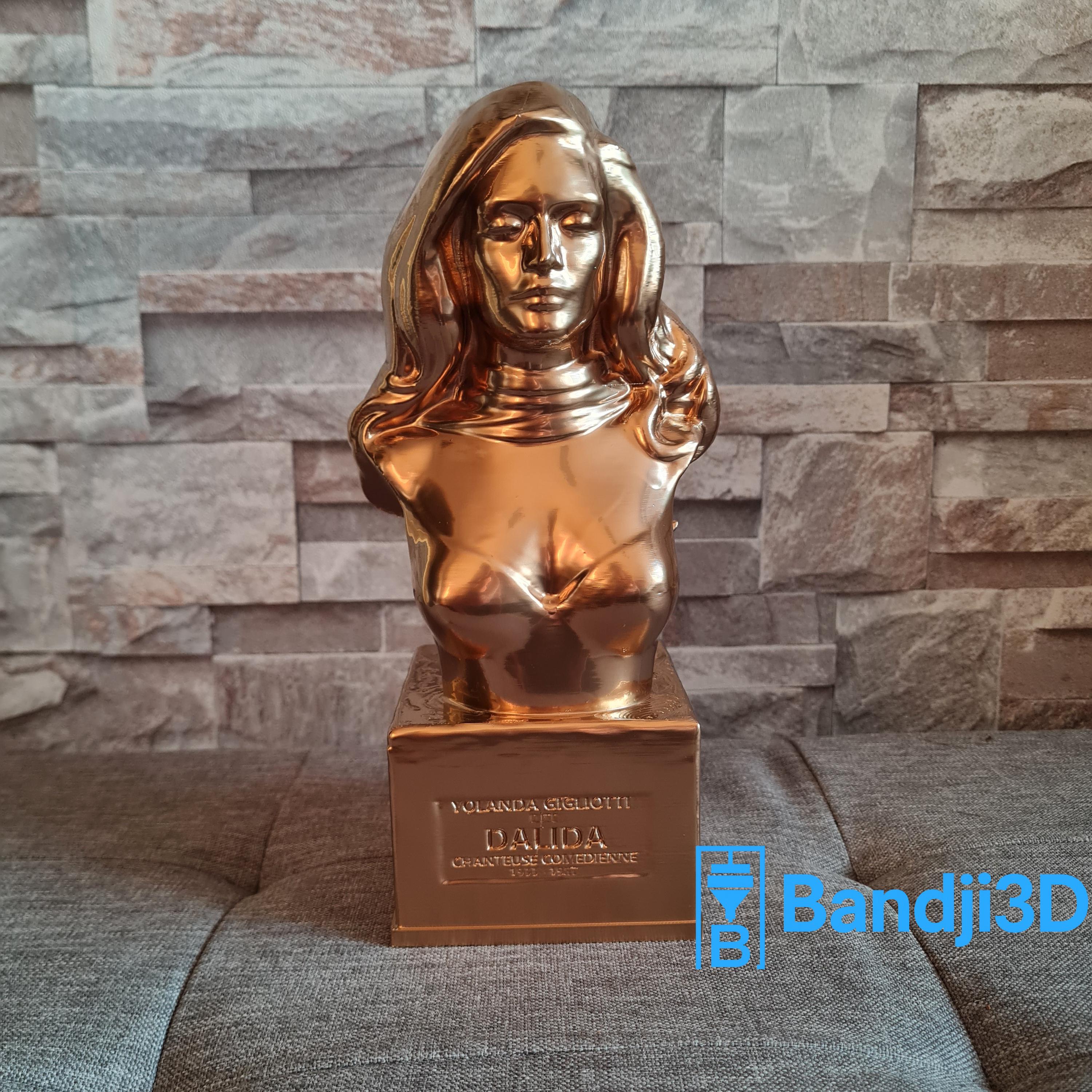 Buste Dalida en impression 3D personnalisable – Statue décorative unique – Sculpture cadeau fan de musique (25 cm / 37 cm)