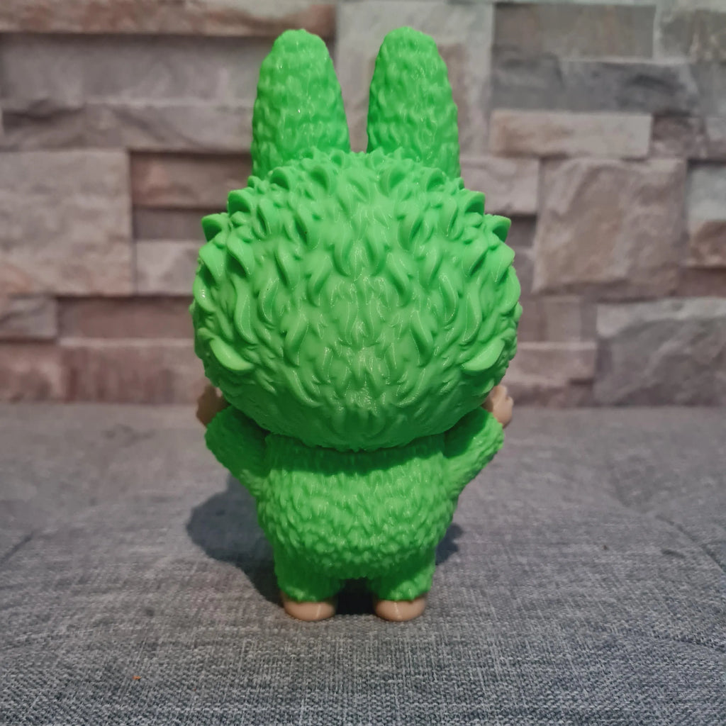 Figurine inspirée de l’univers Labubu 15 cm – Yeux Amovibles – Impression 3D – Couleurs Personnalisables – Objet de Collection