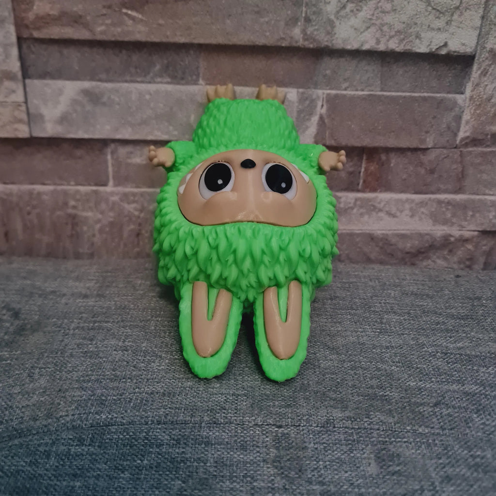 Figurine inspirée de l’univers Labubu 15 cm – Yeux Amovibles – Impression 3D – Couleurs Personnalisables – Objet de Collection