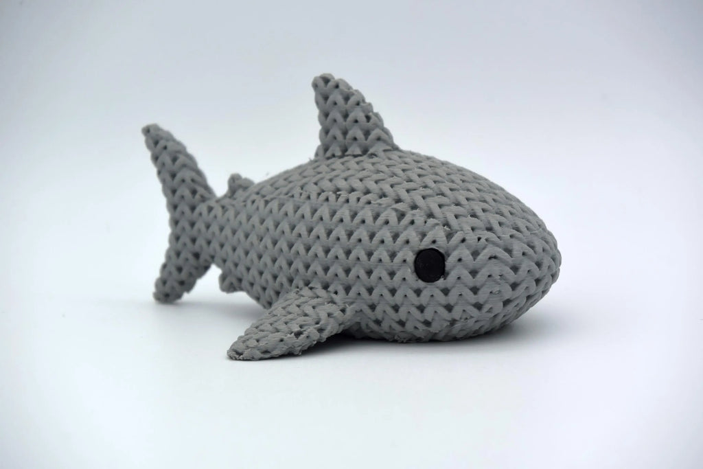 Figurine requin tricot 3D • Sculpture marine artisanale • Cadeau original • 3 tailles et 14 couleurs