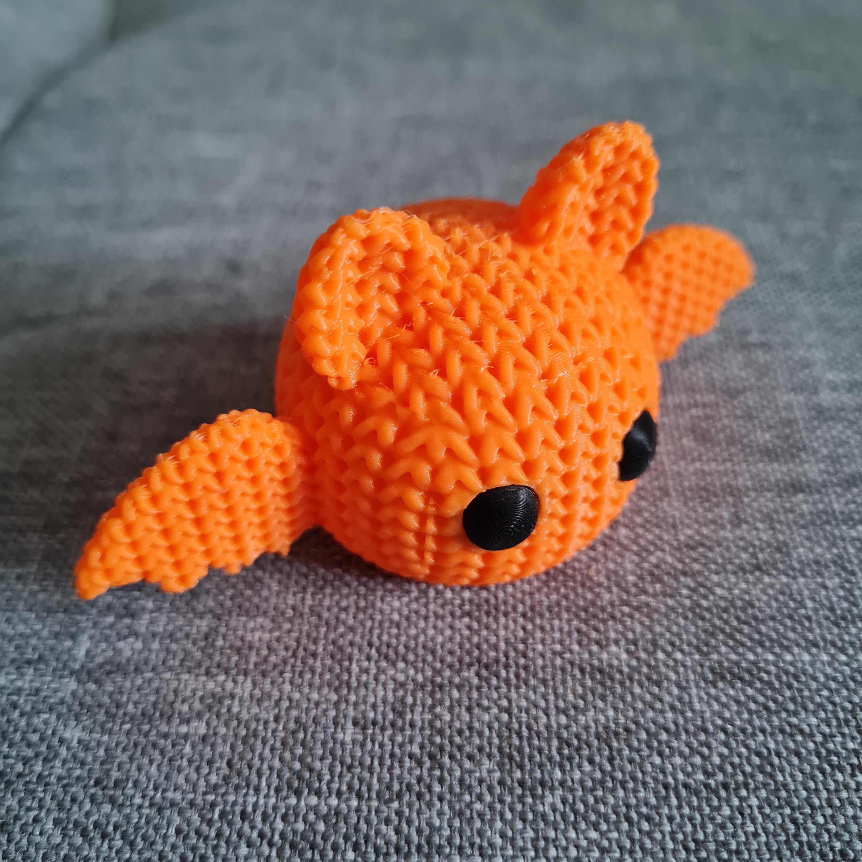 Chauve-souris Halloween – Figurine tricotée en 3D – Déco automne cosy